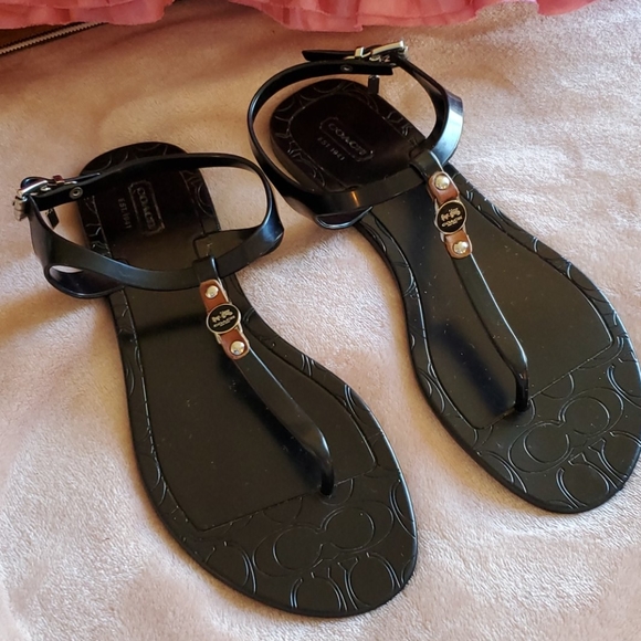 coach piccadilly sandals